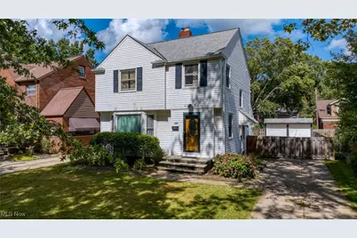 121 E 212th Street, Euclid, OH 44123 - Photo 1