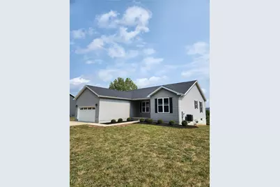 36 Pin Oak Drive, Olive, OH 43724 - Photo 1