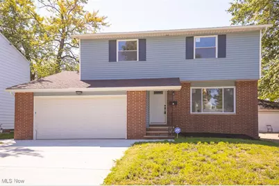 14960 Janice Drive, Maple Heights, OH 44137 - Photo 1