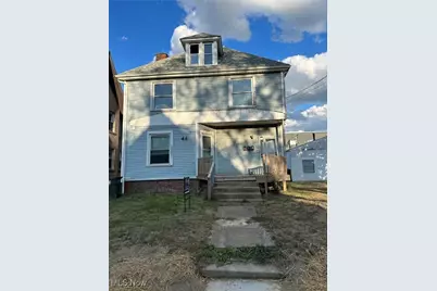 1226 Logan Avenue NW, Canton, OH 44703 - Photo 1