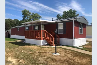 5219 N Street NE, Magnolia, OH 44643 - Photo 1