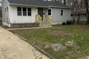 1326 Pontiac Ave, Akron, OH 44307 - Photo 1