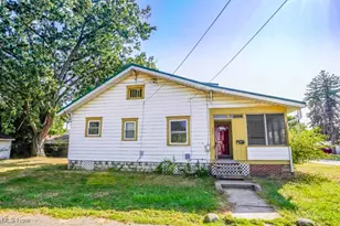 2333 23rd St NE, Canton, OH 44705 - Photo 1