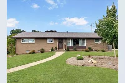 8625 Milmont Street NW, Massillon, OH 44646 - Photo 1