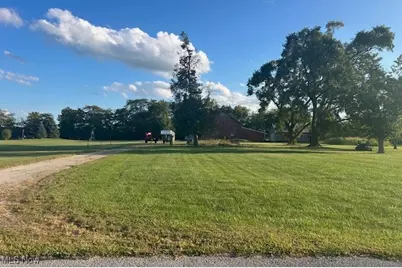 10148 W Elmore Eastern Road, Oak Harbor, OH 43449 - Photo 1