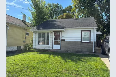 5637 Flowerdale Avenue, Loveland, OH 44144 - Photo 1