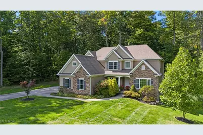 10154 Courtney Lane, Kirtland, OH 44094 - Photo 1