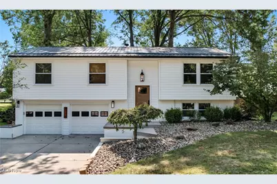 3778 Bellwood Drive SE, Warren, OH 44484 - Photo 1