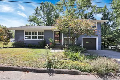 1902 Clairmont Avenue, Cambridge, OH 43725 - Photo 1