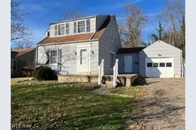 537 Harding Road, Zanesville, OH 43701 - Photo 1