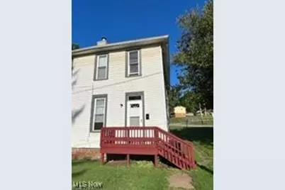 2355 Hoge Avenue, Zanesville, OH 43701 - Photo 1