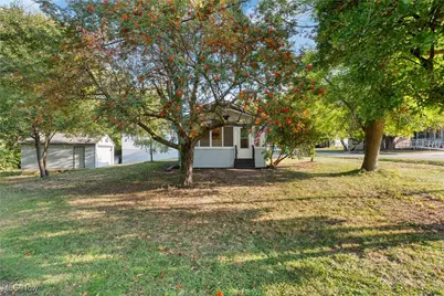 1515 Grand Boulevard, Barberton, OH 44203 - Photo 1