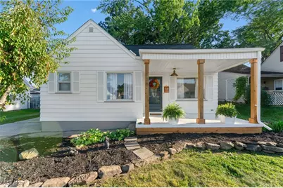 128 Renee Drive, Struthers, OH 44471 - Photo 1