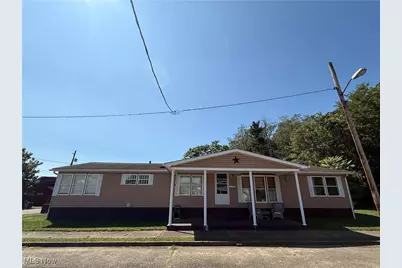 301 3rd Avenue, Yorkville, OH 43971 - Photo 1