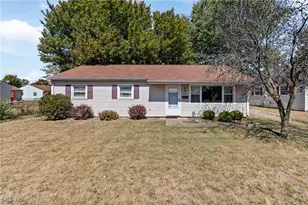 2715 19th St NE, Canton, OH 44705 - Photo 1