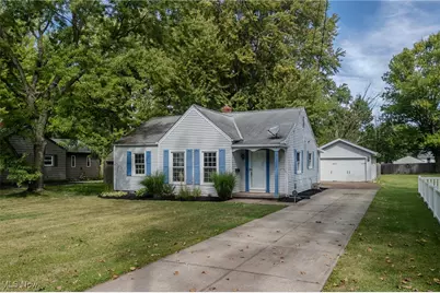 9007 Edgehill Road, Mentor, OH 44060 - Photo 1