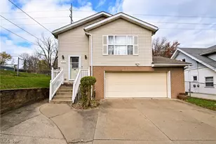 1833 29th St NW, Canton, OH 44709 - Photo 1