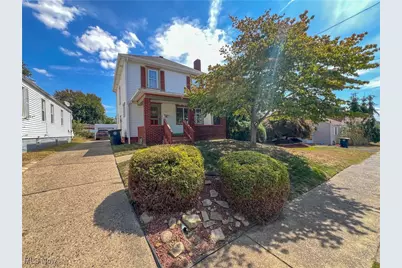 714 Oxford Boulevard, Steubenville, OH 43952 - Photo 1