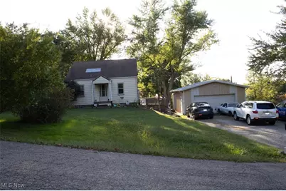 4981 Whipple Avenue SW, Canton, OH 44706 - Photo 1