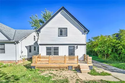 15095 Granger Road, Maple Heights, OH 44137 - Photo 1