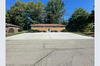 2 Sandy Drive, New Middletown, OH 44442 - Photo 1