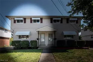 4325 W 152nd St, Loveland, OH 44135 - Photo 1