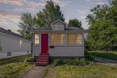 932 Cole Avenue, Akron, OH 44306 - Photo 1