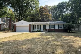 213 Green Hill Dr, Tallmadge, OH 44278 - Photo 1