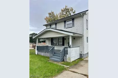 918 Silvercrest Avenue, Akron, OH 44314 - Photo 1