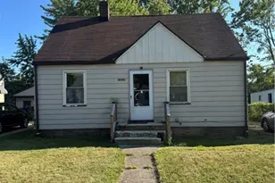 16918 Lotus Dr, Loveland, OH 44128 - Photo 1