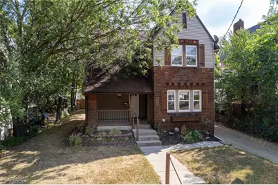 555 Brittain Road, Akron, OH 44305 - Photo 1