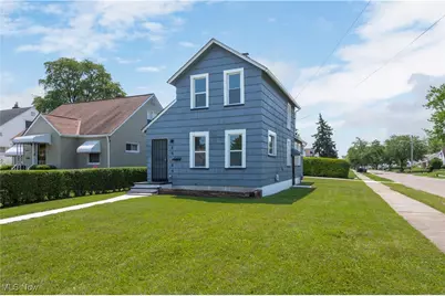 18104 Garden Boulevard, Warrensville Heights, OH 44128 - Photo 1