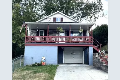 140 Pine Street, Weirton, WV 26062 - Photo 1