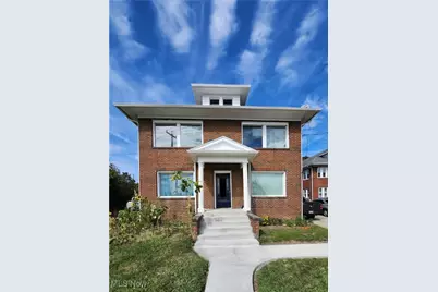 529 E Cuyahoga Falls Avenue #4, Akron, OH 44310 - Photo 1