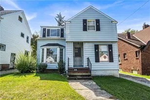 15102 Edgewood Ave, Loveland, OH 44128 - Photo 1