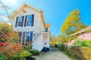 2128 W 29th St, Loveland, OH 44113 - Photo 1