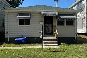 990 E 129th St, Loveland, OH 44108 - Photo 1