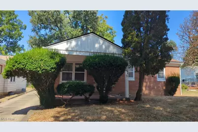1379 Ottawa Avenue, Akron, OH 44301 - Photo 1