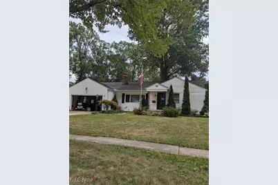 329 Yale Avenue, Elyria, OH 44035 - Photo 1
