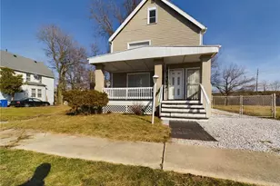 469 Arbor Rd, Loveland, OH 44108 - Photo 1