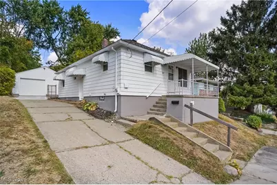 117 Fernwood Avenue, Barberton, OH 44203 - Photo 1