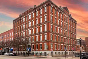 408 W Saint Clair Ave, Loveland, OH 44113 - Photo 1