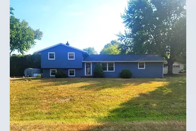 6030 Hann Avenue NW, Canal Fulton, OH 44614 - Photo 1