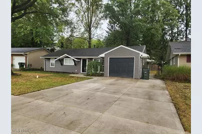 2719 Wyandot Drive, Dover, OH 44622 - Photo 1