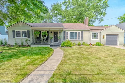 1836 18th Street, Cuyahoga Falls, OH 44223 - Photo 1