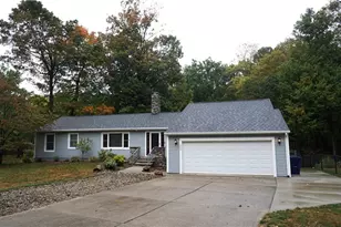330 Hanna Dr, Tallmadge, OH 44278 - Photo 1