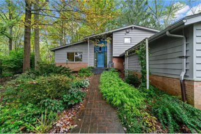 3880 Ellendale Road, Moreland Hills, OH 44022 - Photo 1