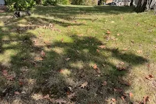 589 Glendora Ave, Akron, OH 44320 - Photo 1