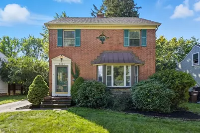 9621 Elsmere Drive, Parma, OH 44130 - Photo 1