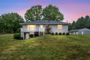 5052 Arlington Rd, Green, OH 44720 - Photo 1